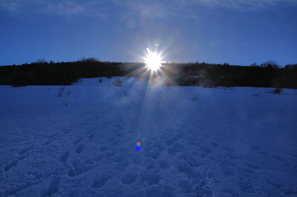 Soleil couchant sur le Roc de Mataly