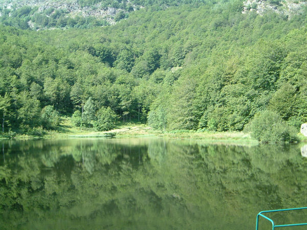 Le lac des Monts d'Olmes