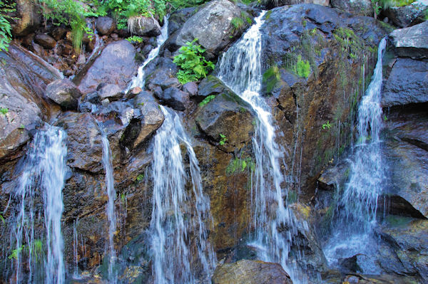 Les cascades du ruisseau du Riutort