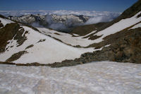 Au dessus du vallon descendant vers les Etangs de la Coumette d_Estats