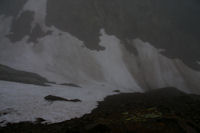 Les raides neves dans le vallon d'Estats