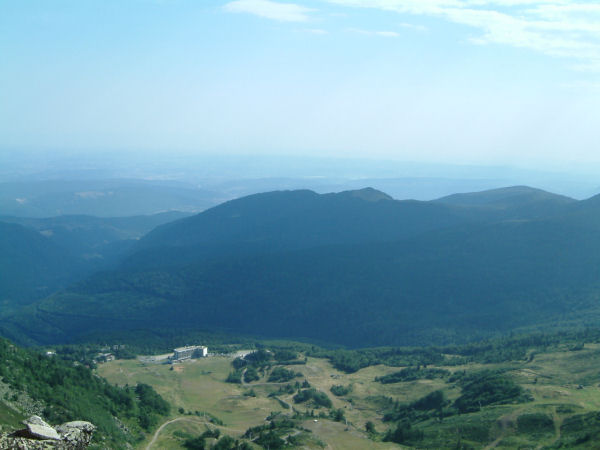 La station de Monts d'Olmes vue depuis le Pic du Han