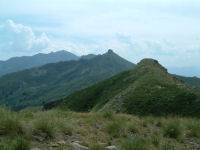 Vue vers le Pic de St Barthelemy et le Pic du Han depuis le sommet de l'Estagnole