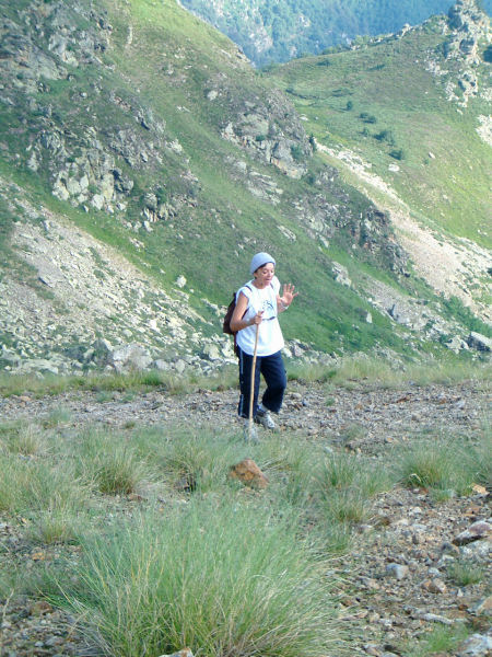 Marie Franoise arrivant au col de la Cadne