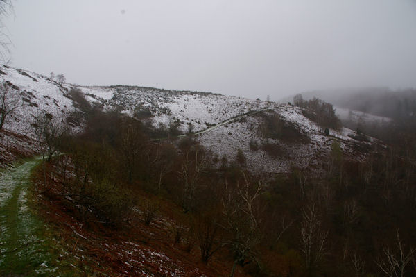 Le chemin vers le Col de Blazy