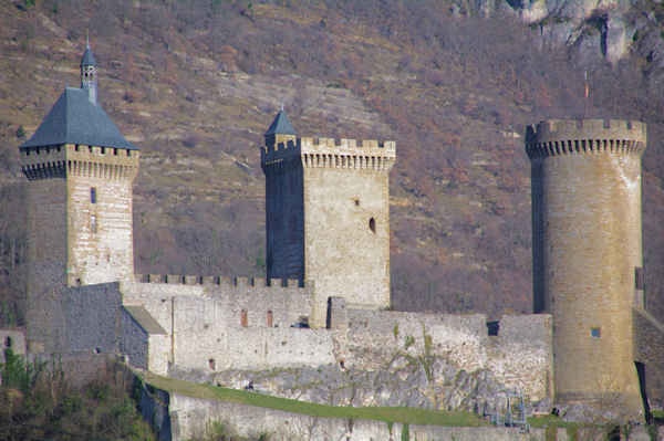 Le chteau de Foix depuis l_Espinet