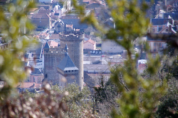 Le chteau de Foix depuis la Croix de St Sauveur