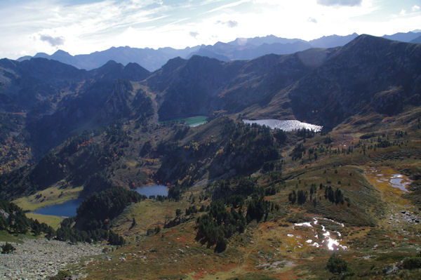 Les Etangs depuis le chemin remontant au Col de la Coumeille de l_Ours