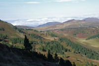 Le Pla de Mounegou, au fond, le Picaucel au dessus du Col de Pailheres