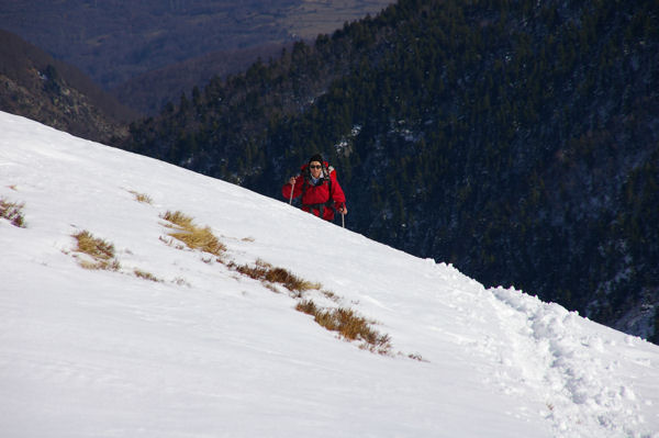 Marie Franoise arrivant sur les crtes de Moungou