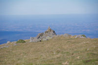 Le cairn sommital du Pech de Therme