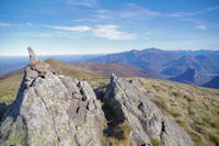 Le cairn sommital du Roc de Batail