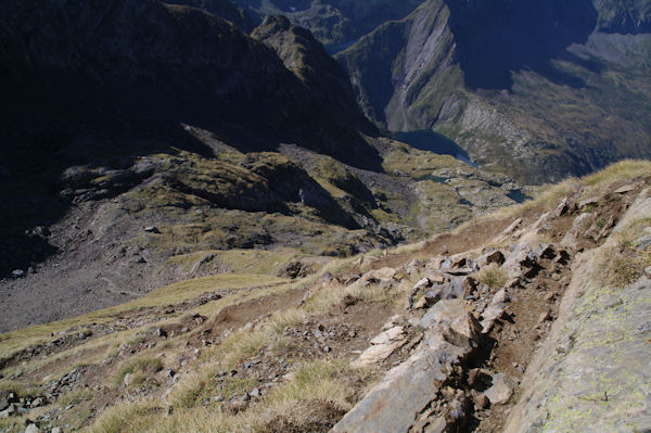 La monte vers le Col de Faustin au dessus du Vallon des Estagnous