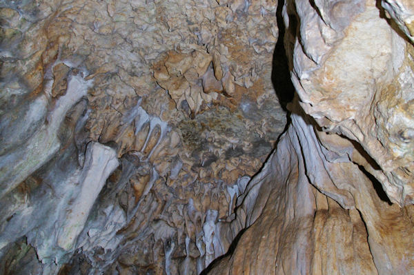 Le plafond de la cavit du cloup des Gleyettes