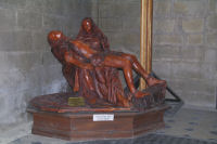 Pita, sculpture de Daphn Du Barry dans la Cathdrale Ste Marie