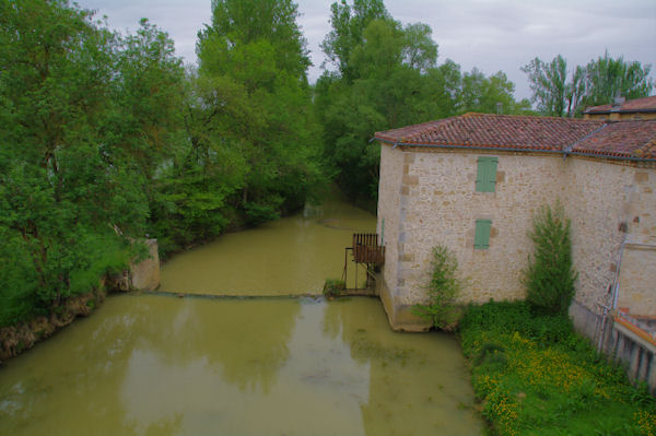 Le moulin de Gimont sur la Gimone