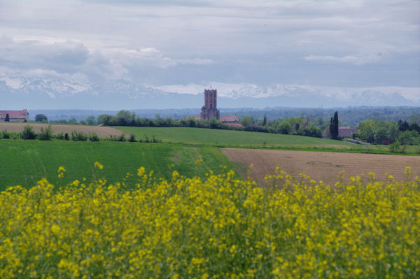 Gimont depuis Marmande, les Pyrnes en fond