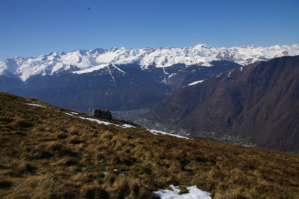 Au fond de la valle, Bagnres de Luchon