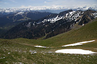 Tout en bas on distigue le Refuge de Larreix