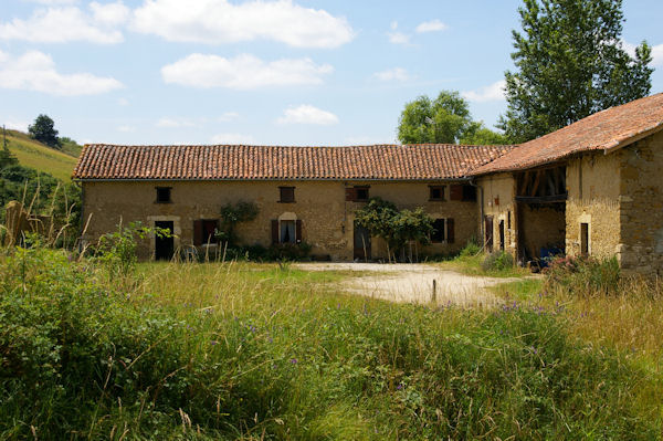 Cantorenard, jolie nom et jolie ferme