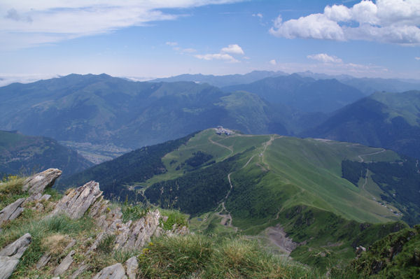 Superbagnres depuis le sommet du Pic de Ccir