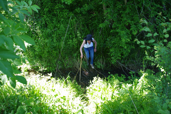 La traverse du canal d_alimentation du moulin de Saman