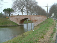 Le pont sur la D95 vers Donneville
