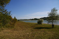 Le lac de Ste Foy de Peyrolires