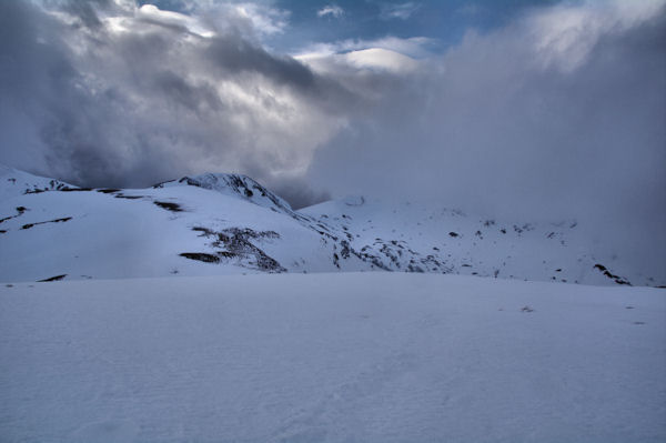 Le Sommet de Pouy Louby depuis le Cap de la Lit