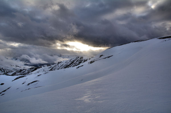 Le Sommet de l_Aigle depuis sous le Cap de la Lit