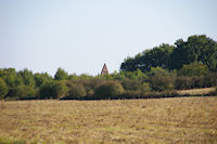 Le clocher de la chapelle Lormette depuis Esquirol