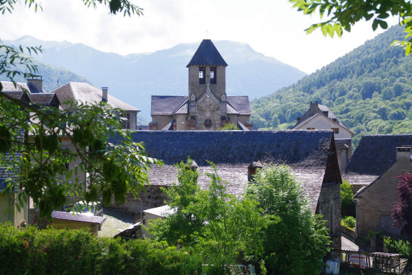 L_Eglise de Castillon de Larboust