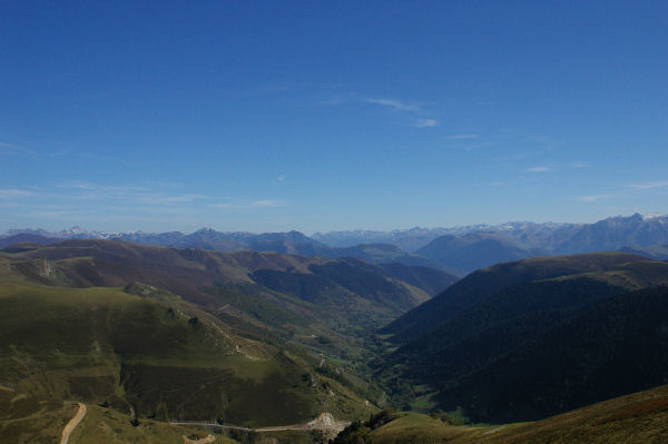 Vue de la valle d'Oueil