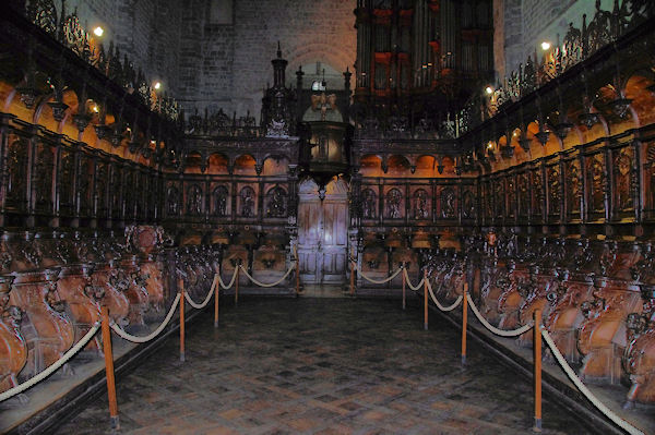 Les stalles dans la cathdrale St Bertrand de Comminges