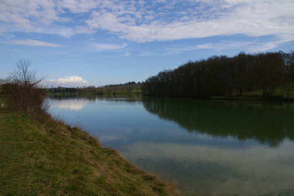 L'aile Ouest du plan d'eau de la tsauque