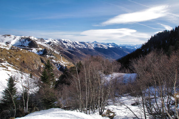 La valle d_Oueil depuis le haut du vallon du ruisseau de Hit