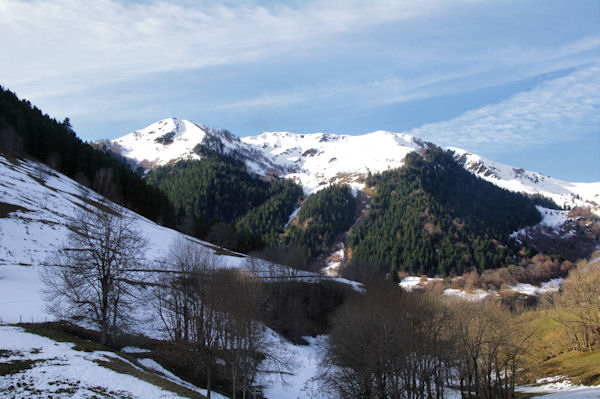 Les Crtes de la Coume du Lion et de Tchoude depuis la valle d_Oueil