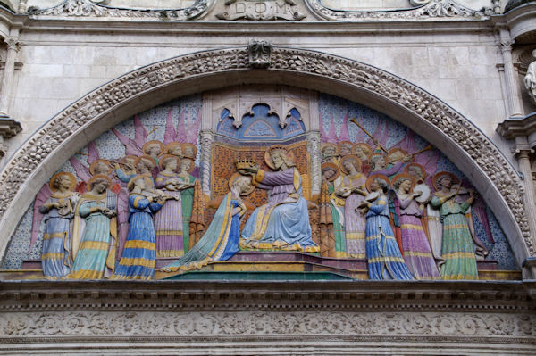 Le fronton de l_glise de la Dalbade