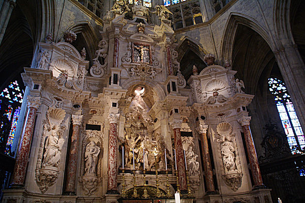 La nef de la Cathdrale Saint Etienne