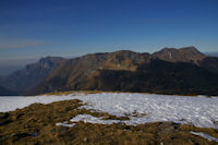 Le Pic du Gar, le Pic de l'Escalette et le Pic de Cagire depus le sommet du Tuc de l'Etang