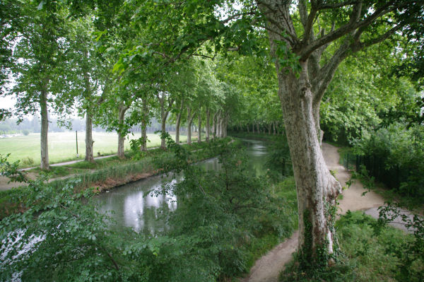 Le Canal du Midi depuis le Pont Giordano Bruno