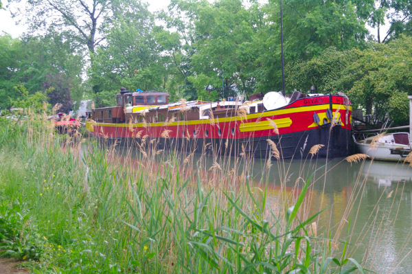 Le Canal du Midi peu aprs Port Sud