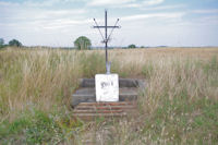 Une croix vers La Croix de la Peyre