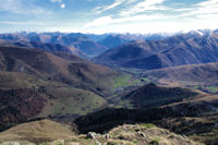 La vallee du Larboust, au fond, Bagneres de Luchon