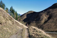 Le chemin menant au Col de Peyresourde