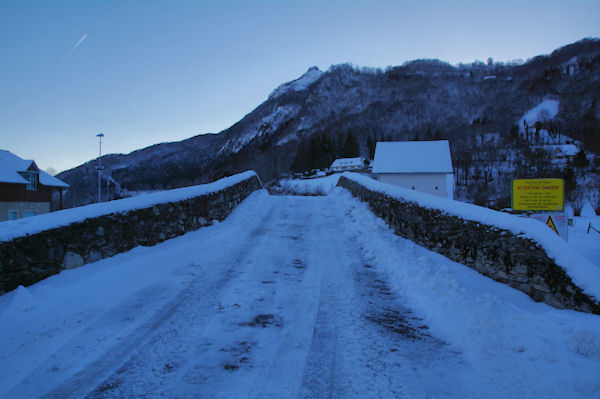 Le Pont d_Abedet  Arrens