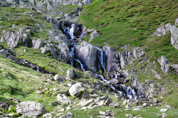 Cascades du Labas descendant d Lac d_Ausseilla