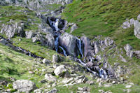 Cascades du Labas descendant d Lac d'Ausseilla