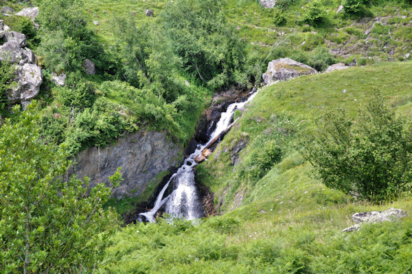 Cascades sur le LAbas depuis Mauba