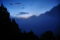 Brumes matinales sur la vallee d'Arrens